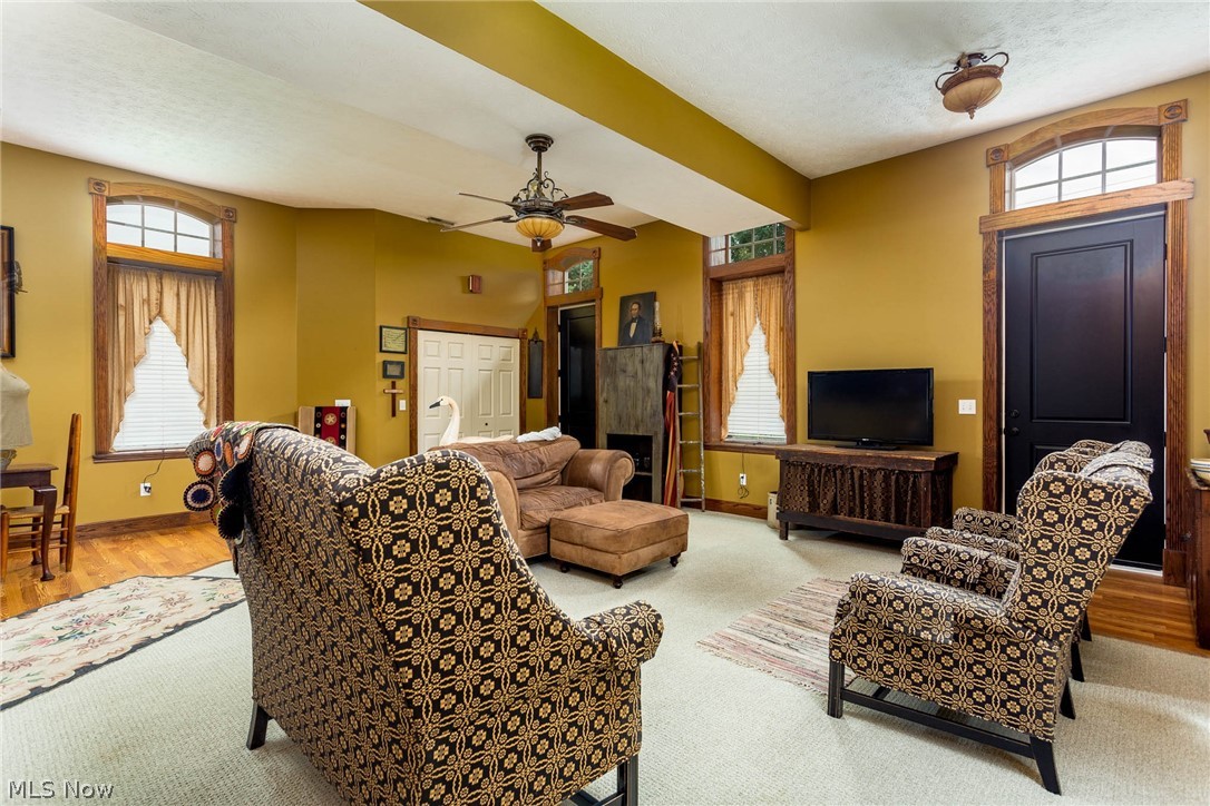 42764 Russia Road Elyria, OH 44035 - Photo 12 of 25 Gallery Image 12