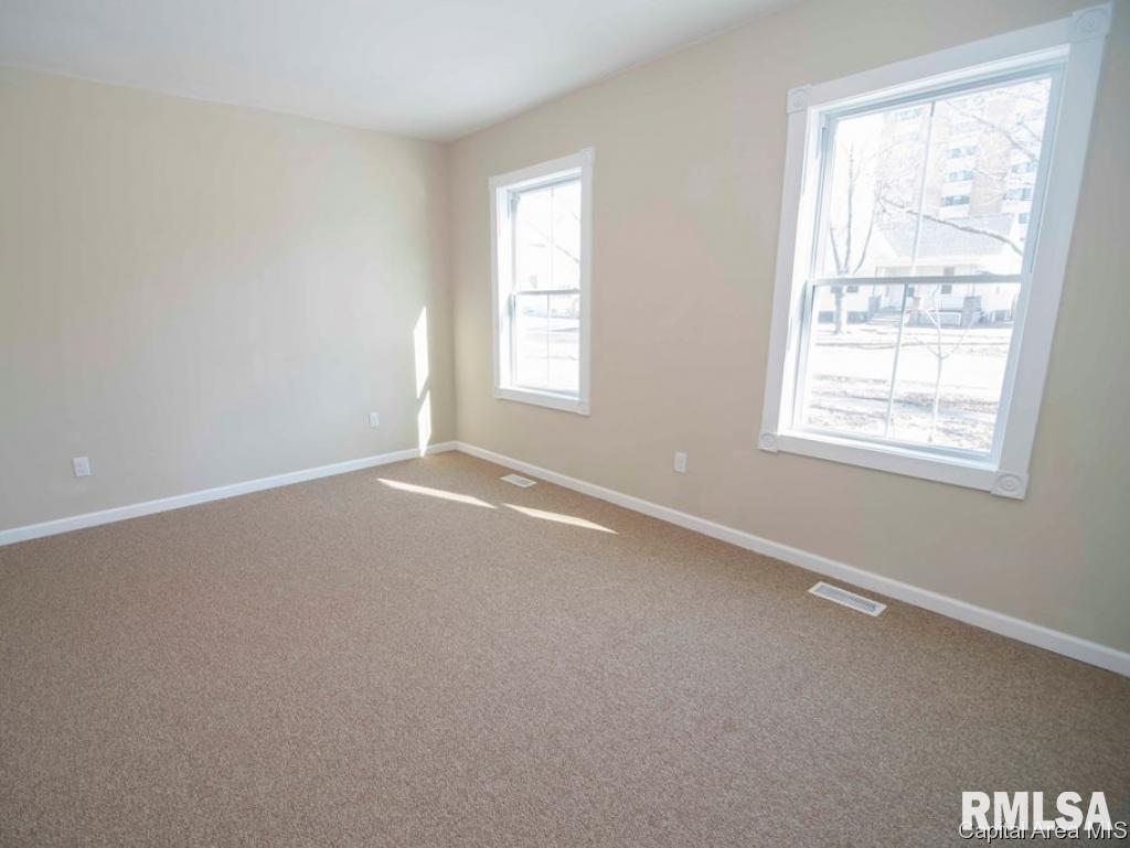 1149 North 7th Street Springfield, IL 62702 - Photo 11 of 19
