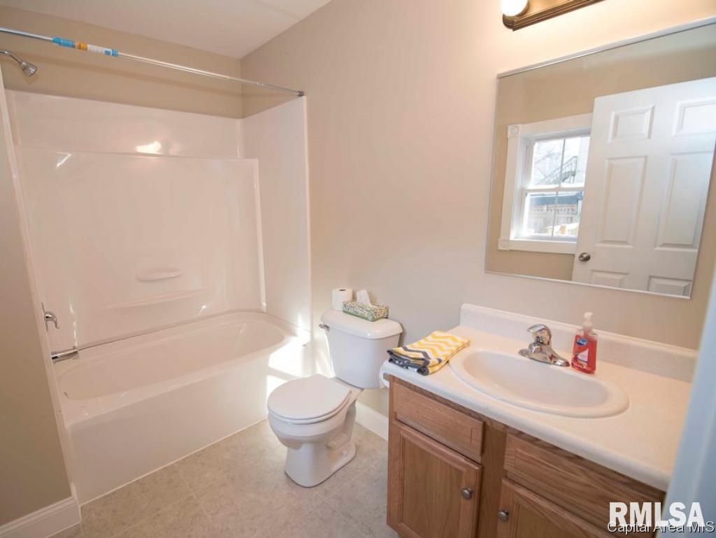 1149 North 7th Street Springfield, IL 62702 - Photo 16 of 19