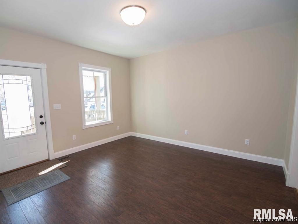 1149 North 7th Street Springfield, IL 62702 - Photo 6 of 19
