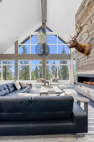 $4,990,000 | 433 Sugarloaf Place, Donnelly, ID 83615