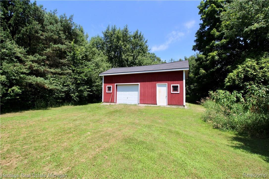 3333 Gregory Road Gregory, MI 48137 - Photo 20 of 21 Pole barn