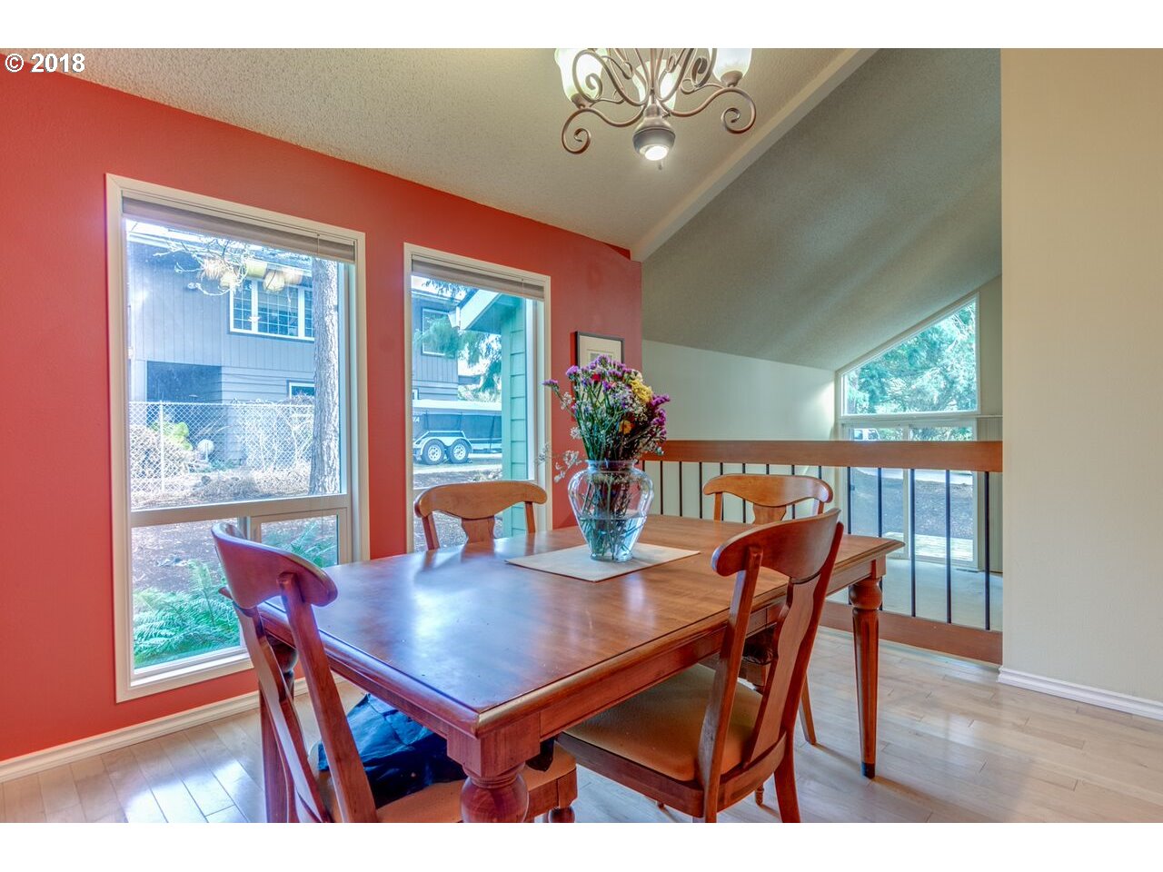 1515 Cloverleaf Road Lake Oswego, OR 97034 - Photo 9 of 22 Gallery Image 9