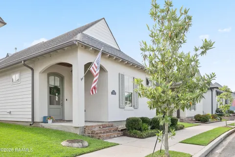 $299,000 | 513 Bourdette Drive, Lafayette, LA 70507