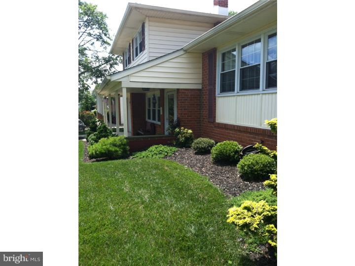 12 Whitfield Road Newark, DE 19711 - Photo 2 of 23 Exterior Front