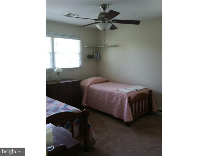 12 Whitfield Road Newark, DE 19711 - Photo 17 of 23 Bedroom 2