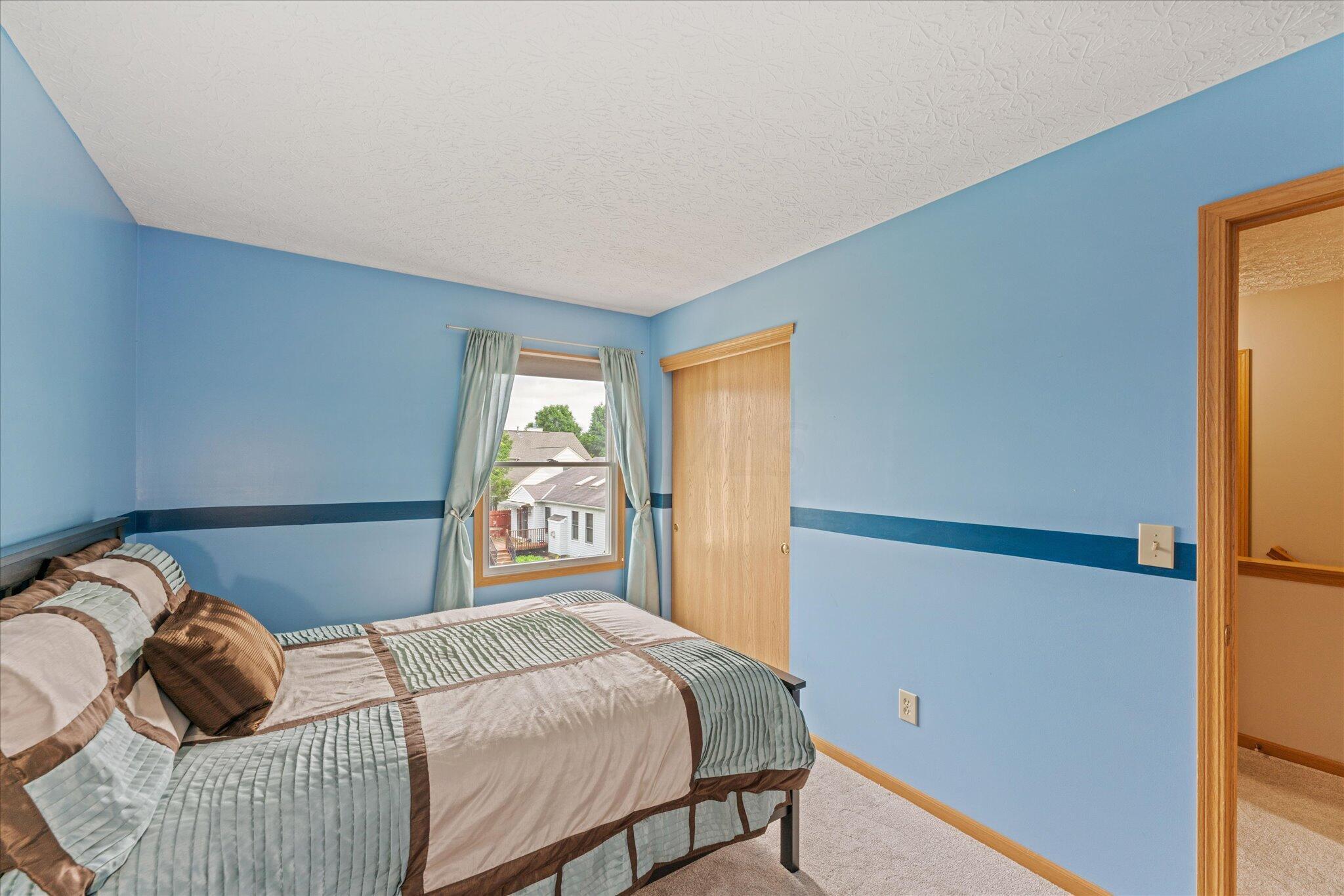 516 Cricket Run Road Lewis Center, OH 43035 - Photo 26 of 39 Bedroom #3