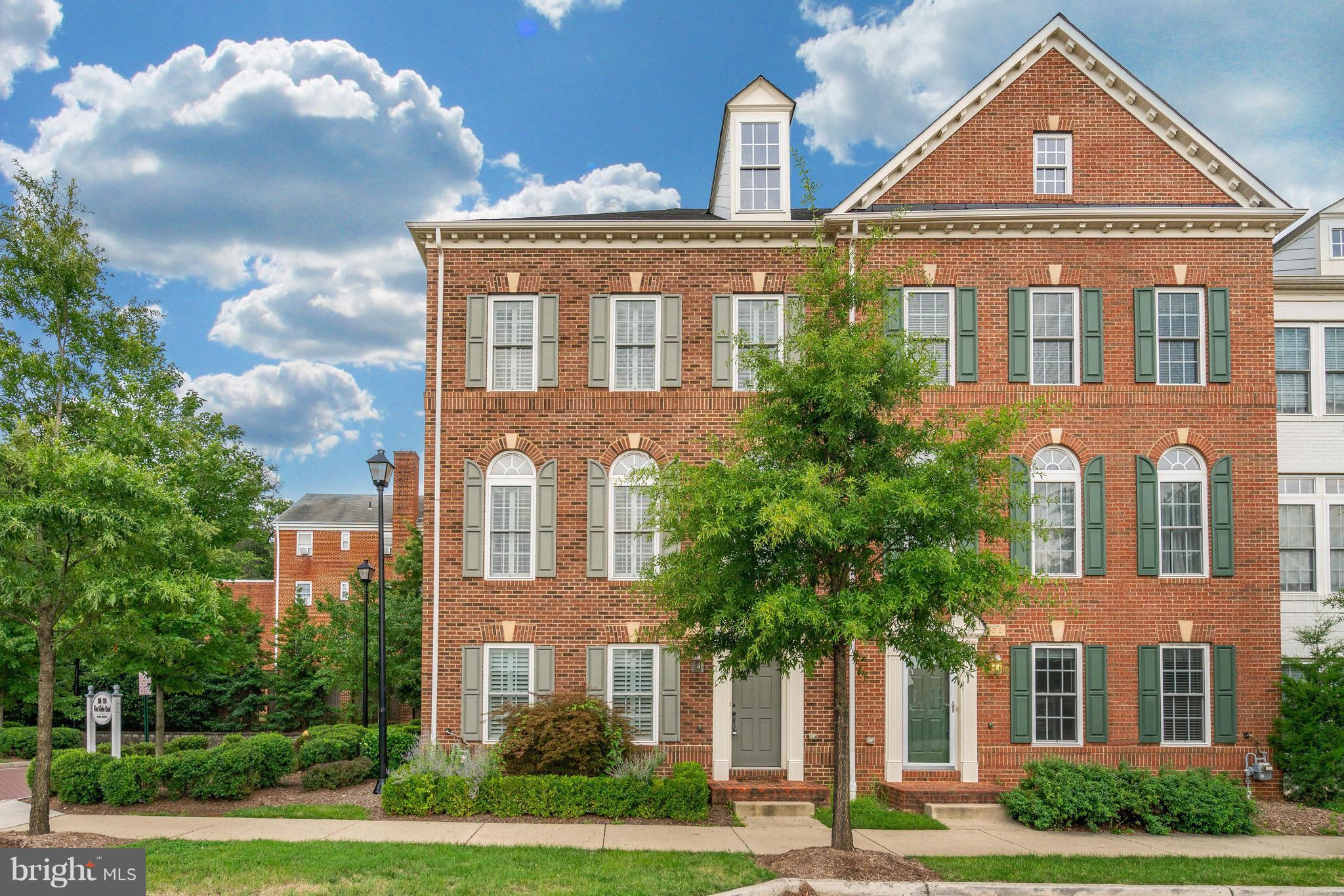 900 West Glebe Road Alexandria, VA 22305 - Photo 1 of 25 Welcome Home