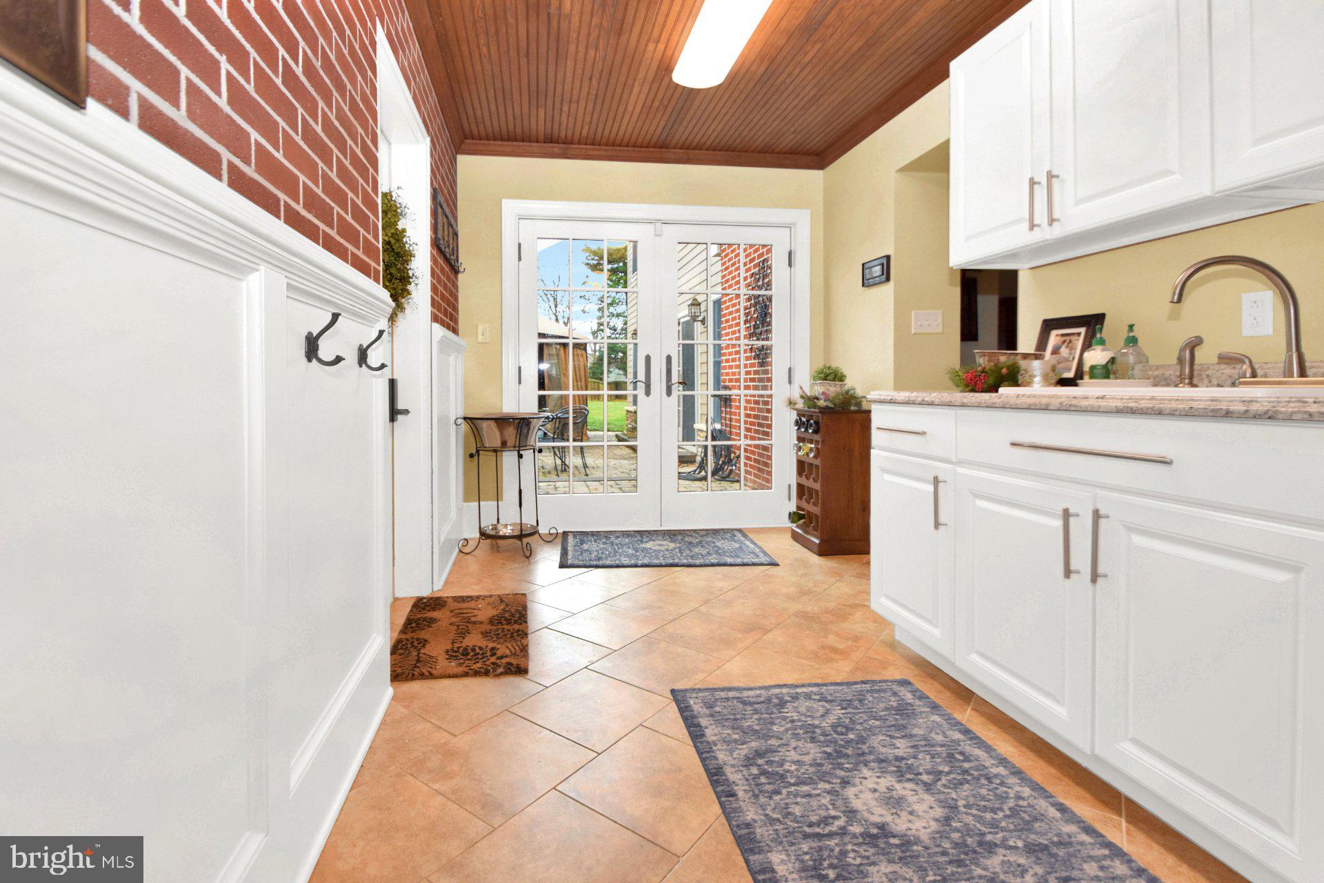 312 Roland Avenue Chambersburg, PA 17201 - Photo 4 of 65 Gallery Image 4