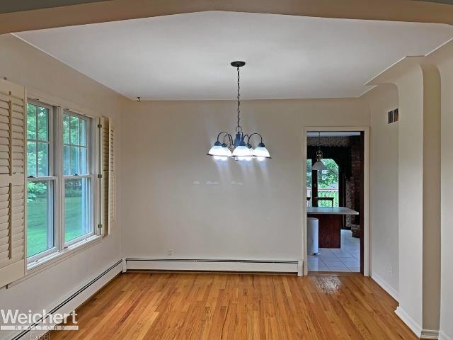 895 East Avon Road Rochester Hills, MI 48307 - Photo 14 of 26