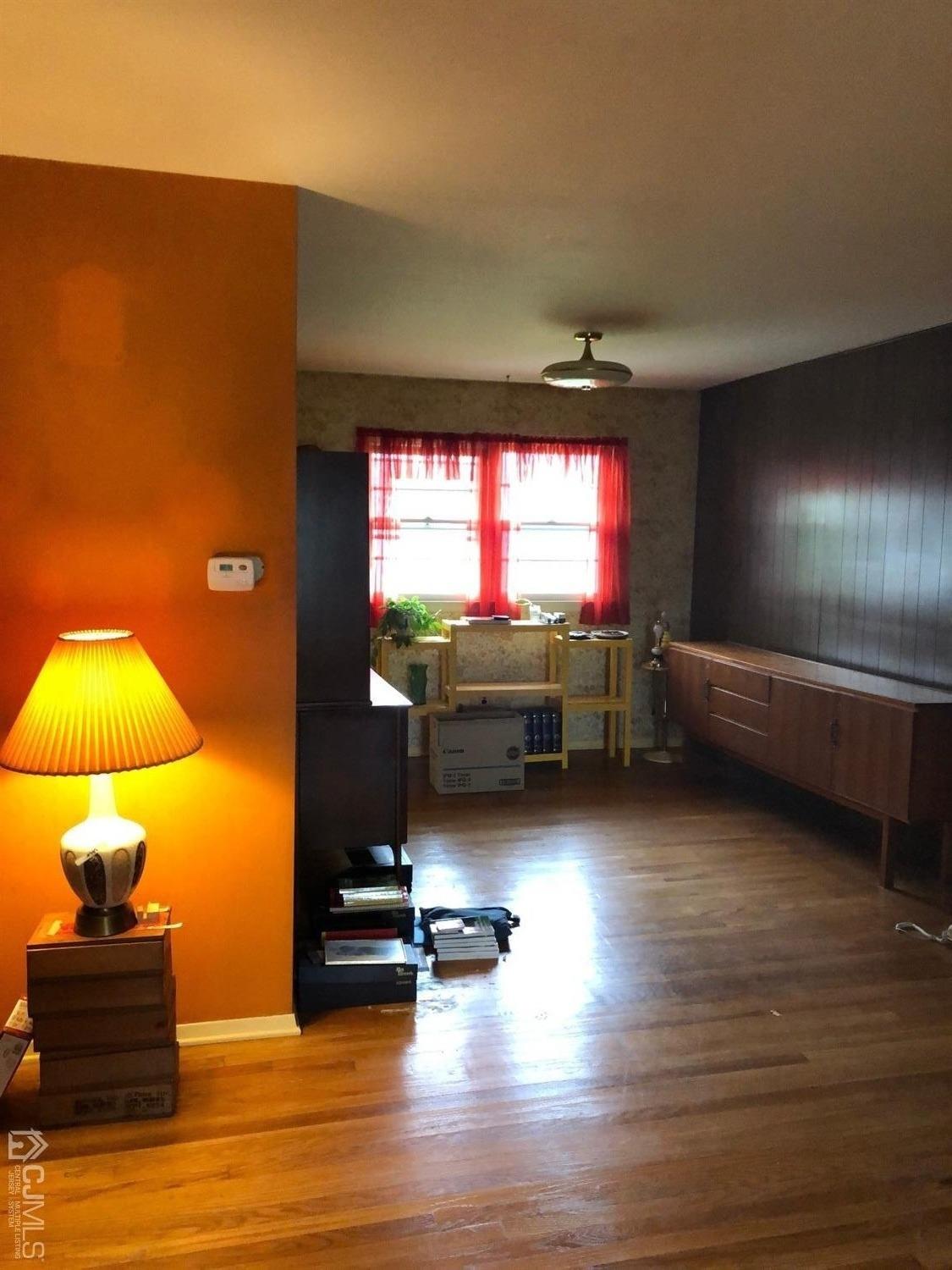 820 Hermann Road North Brunswick, NJ 08902 - Photo 4 of 16 Gallery Image 4
