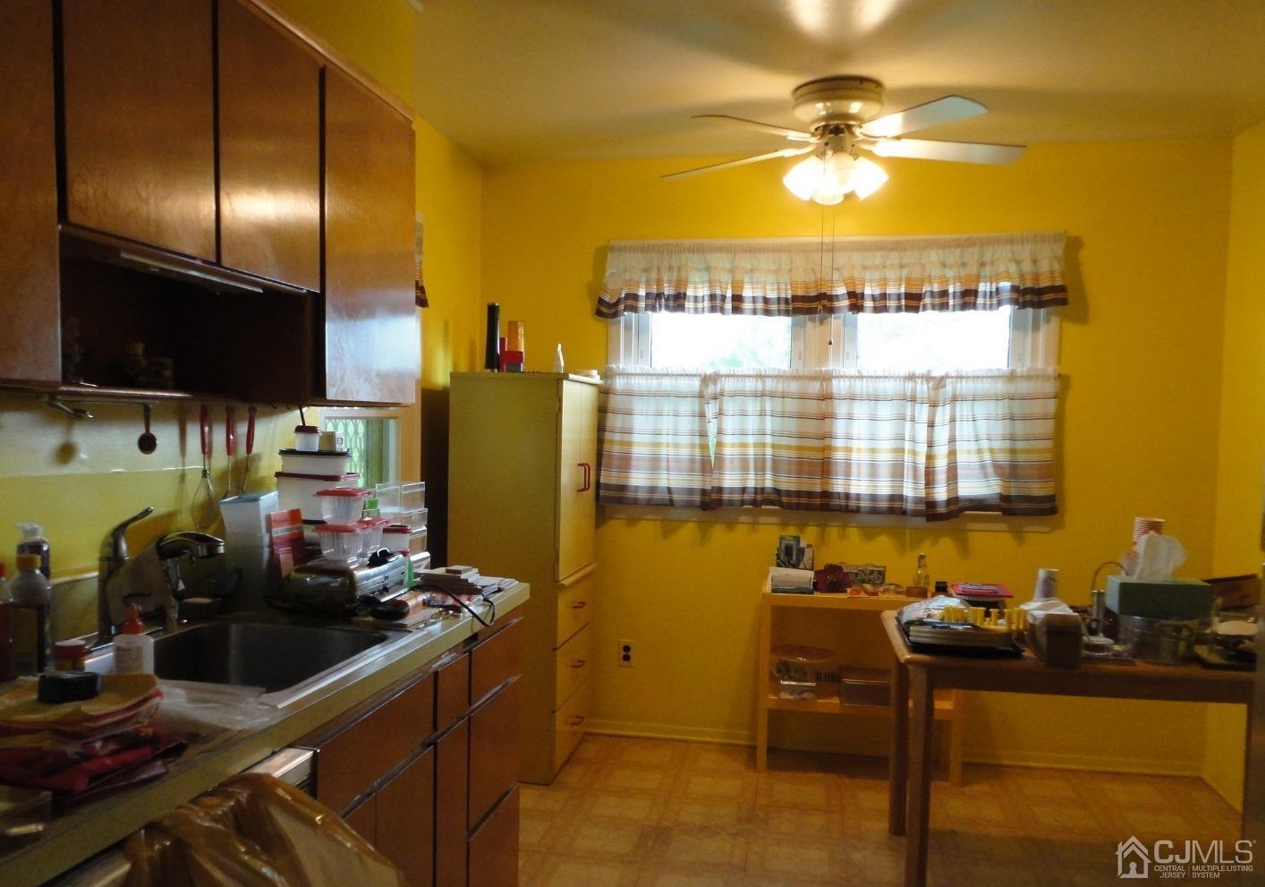 820 Hermann Road North Brunswick, NJ 08902 - Photo 8 of 16 Gallery Image 8