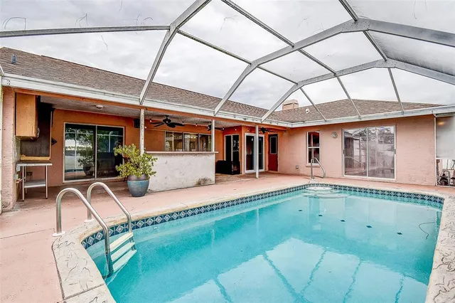 $475,000 | 13250 Lauren Drive, Spring Hill, FL 34609