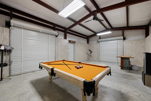 $750,000 | 13926 Farm To Market Road 442, Needville, TX 77461