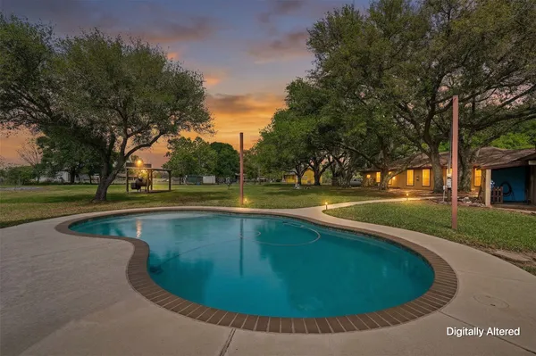 $750,000 | 13926 Farm To Market Road 442, Needville, TX 77461