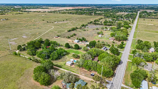 $750,000 | 13926 Farm To Market Road 442, Needville, TX 77461