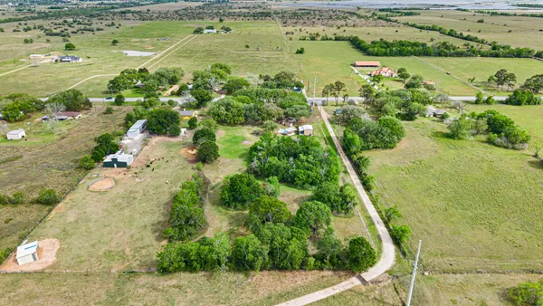 $750,000 | 13926 Farm To Market Road 442, Needville, TX 77461