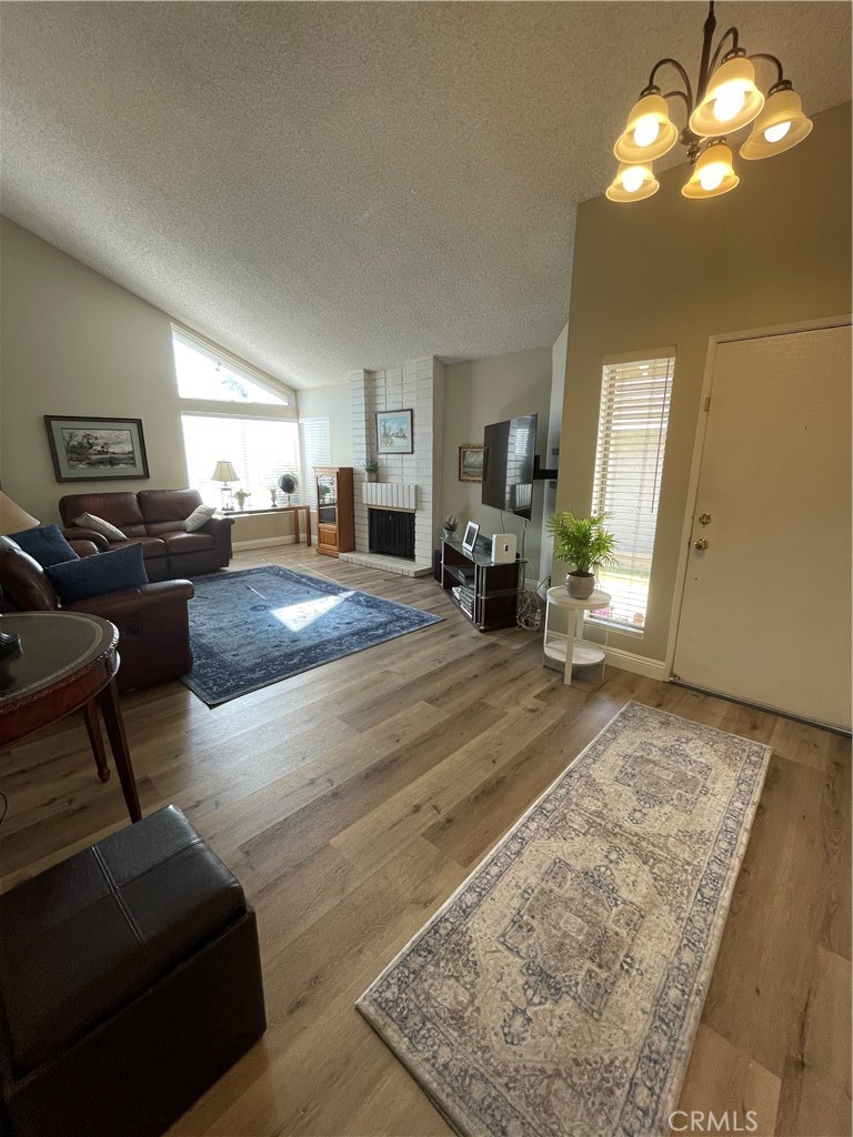 281 Trailview Circle Brea, CA 92821 - Photo 3 of 34
