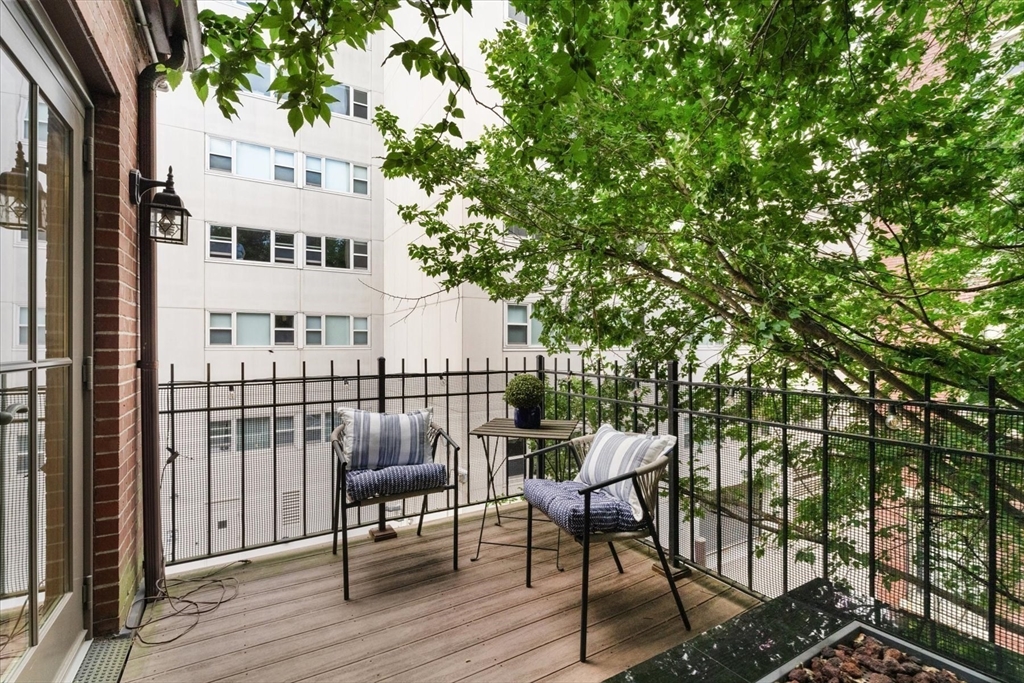 203 St Botolph Street, Unit 3 Boston, MA 02115 - Photo 15 of 17