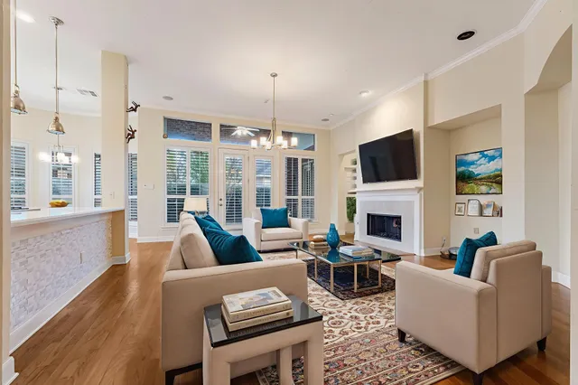 $620,000 | 1119 Walden Hill Court, Houston, TX 77077