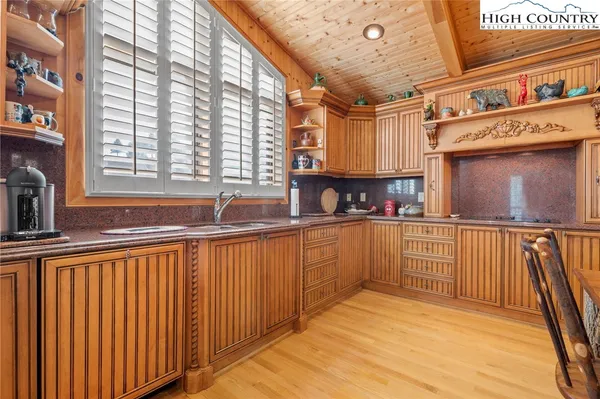 a view of a storage & utility room