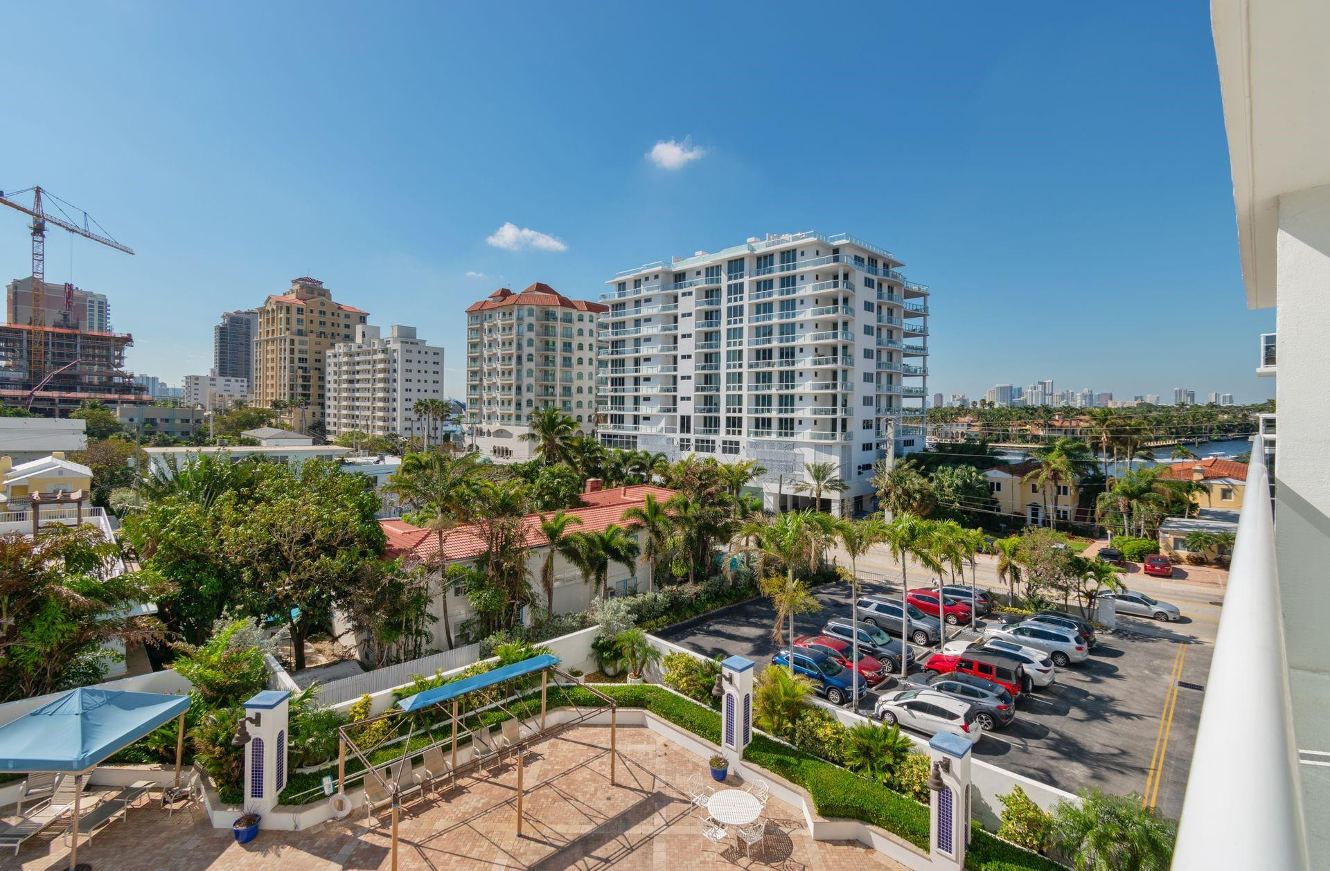 336 North Birch Road, Unit 5H Fort Lauderdale, FL 33304 - Photo 12 of 26 Photo 12