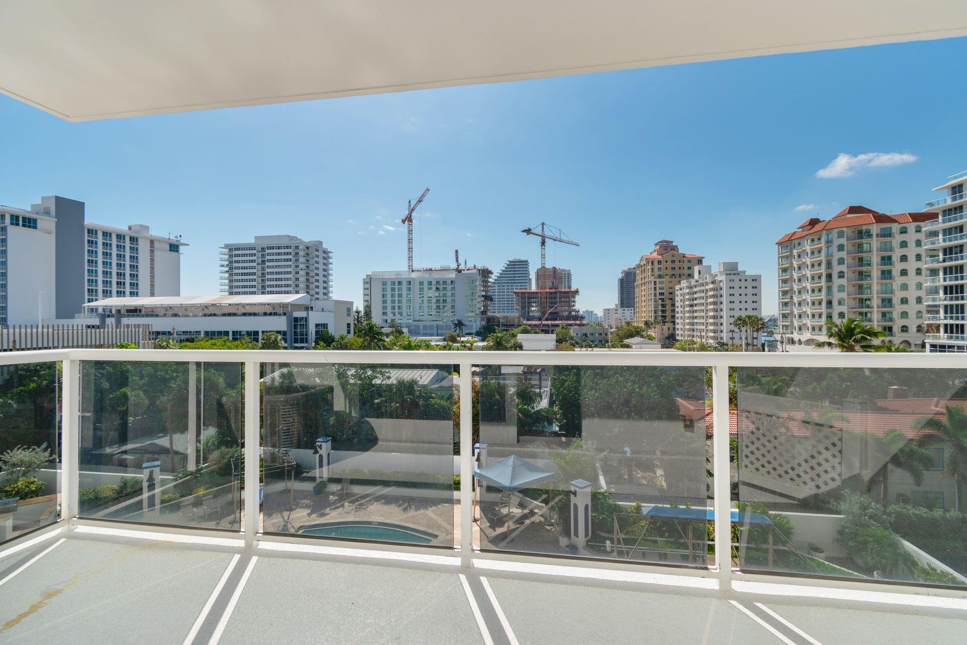 336 North Birch Road, Unit 5H Fort Lauderdale, FL 33304 - Photo 9 of 26 Photo 9