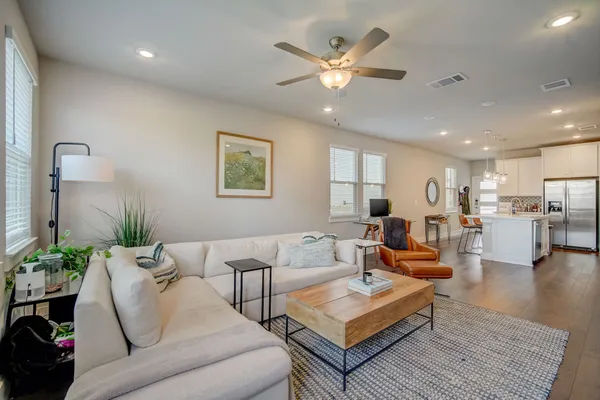 $2,900 | 5407 Jason Drive, Austin, TX 78723