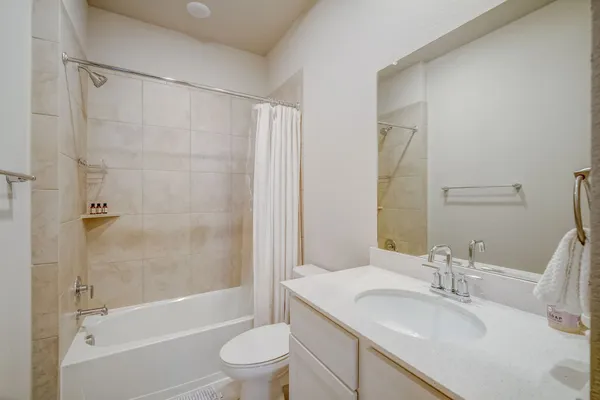 $2,900 | 5407 Jason Drive, Austin, TX 78723