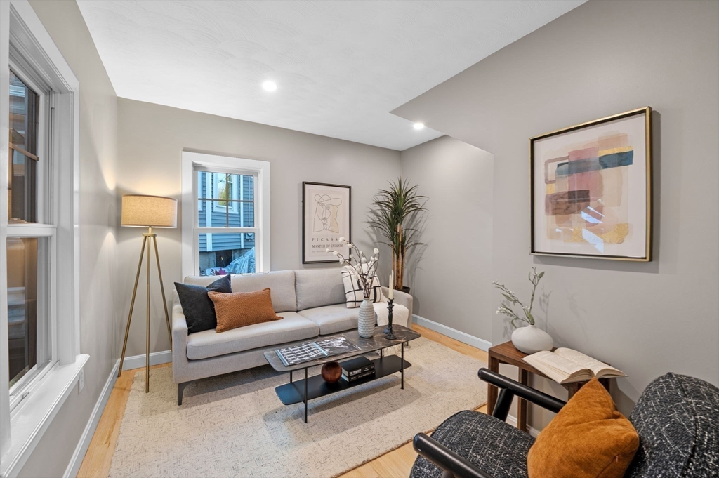 278 Princeton Street, Unit 2 Boston, MA 02128 - Photo 10 of 28