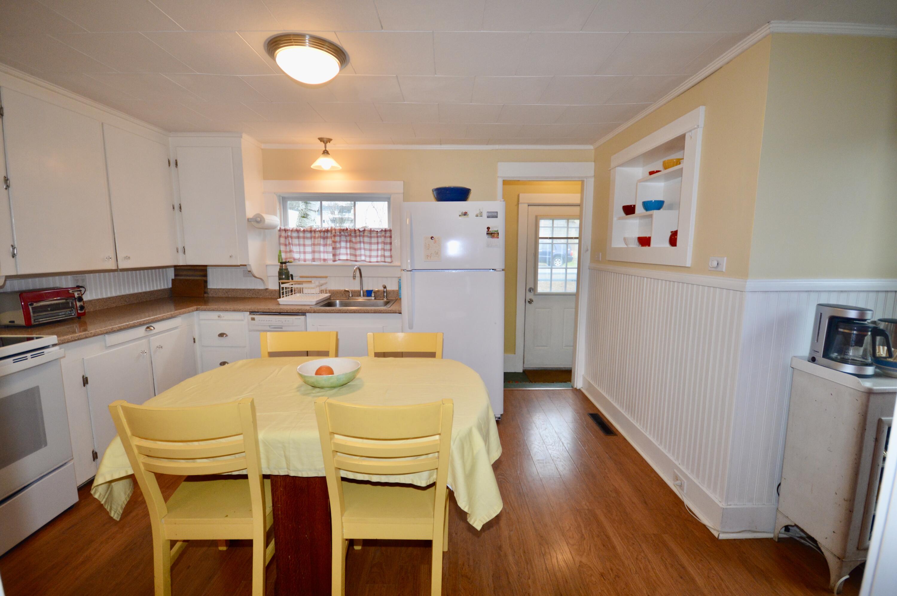1034 Olive Street Bangor, ME 04401 - Photo 8 of 53 DSC_0053