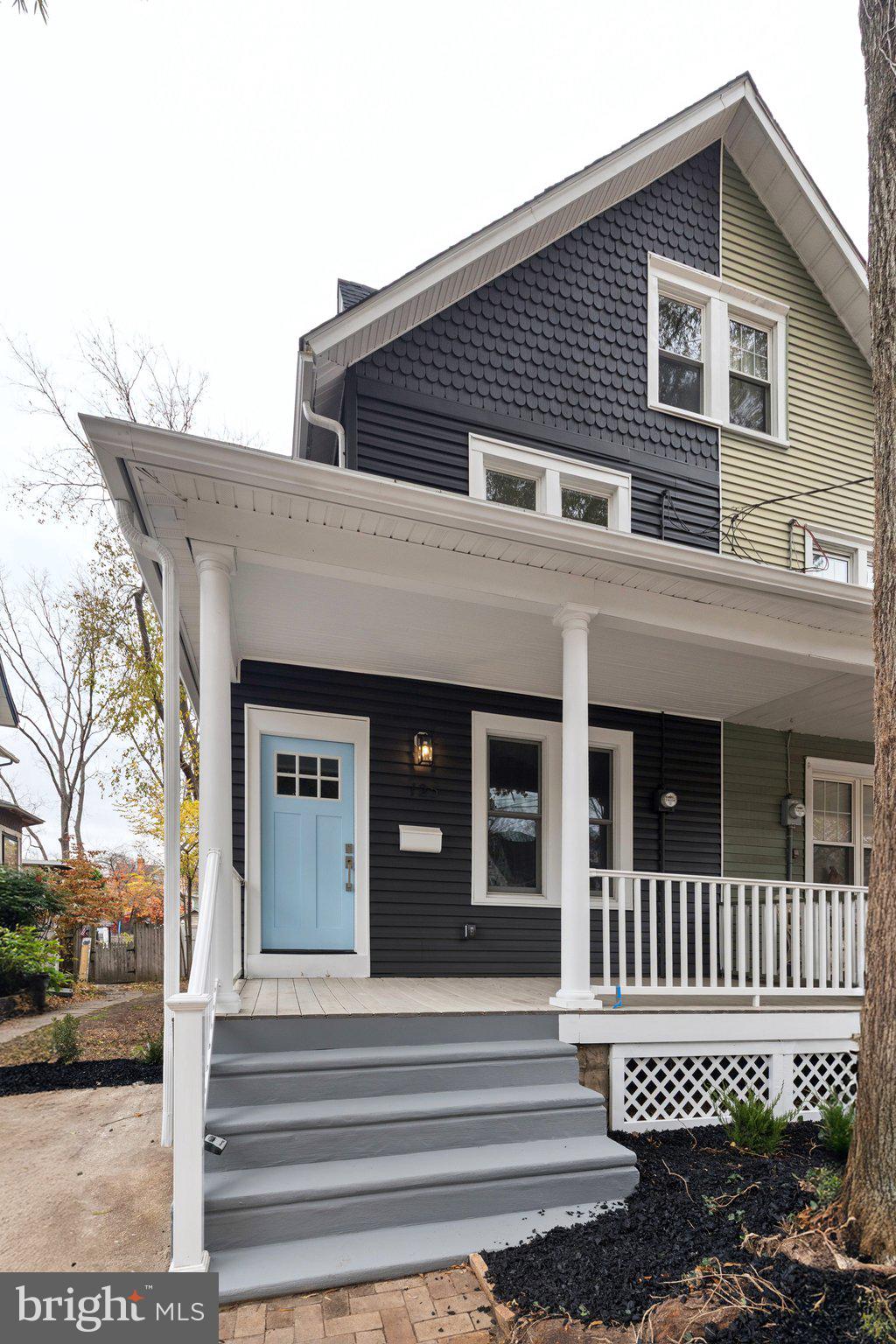 125 West Summit Avenue Haddonfield, NJ 08033 - Photo 2 of 68 Beautiful scalloped architectural features.