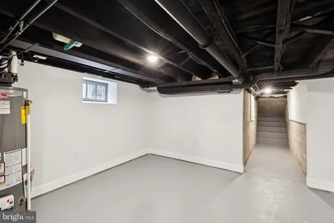 $695,000 | 125 West Summit Avenue, Haddonfield, NJ 08033