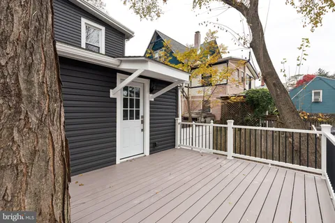 $695,000 | 125 West Summit Avenue, Haddonfield, NJ 08033