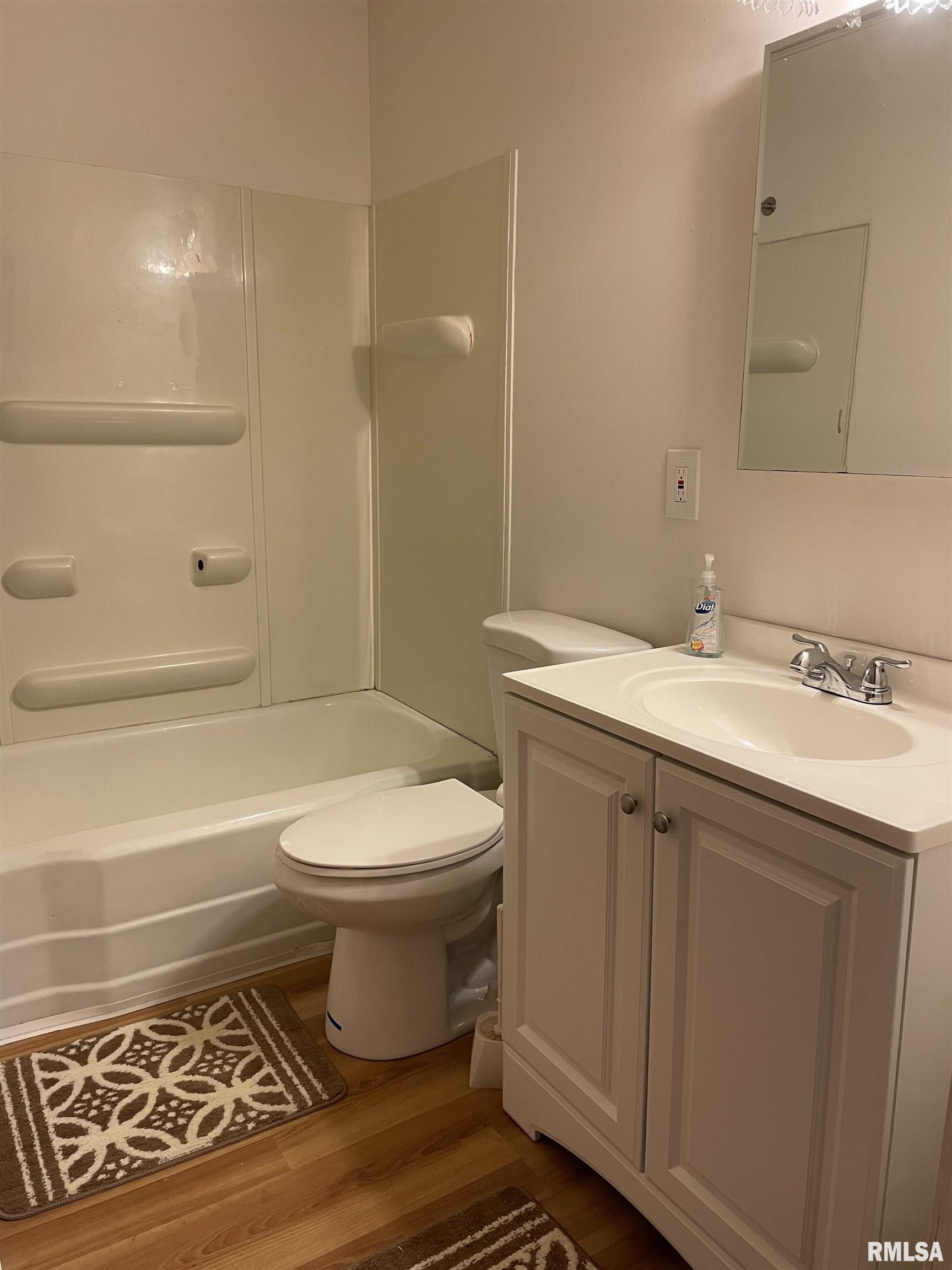 19209 Crab Orchard Road Marion, IL 62959 - Photo 10 of 21 Gallery Image 10