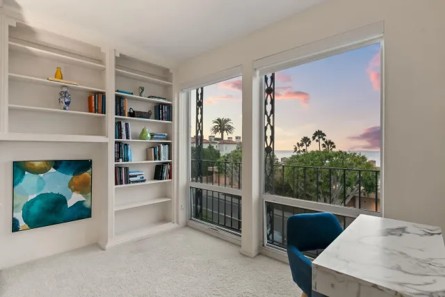 $17,000 | 1855 Spindrift Drive, La Jolla, CA 92037