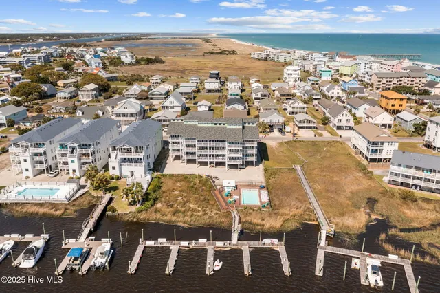 $540,000 | 111 Florida Avenue, Unit 3, Carolina Beach, NC 28428