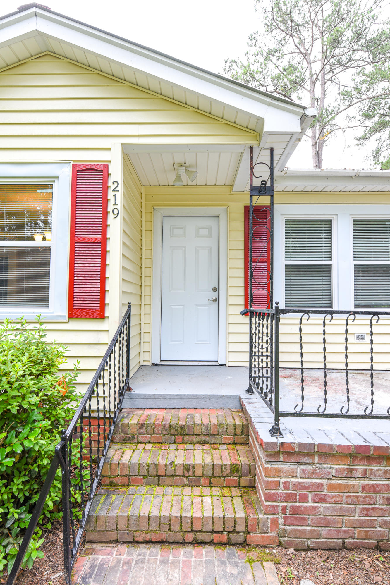 219 Overhill Road Walterboro, SC 29488 - Photo 19 of 28 DSC_1945