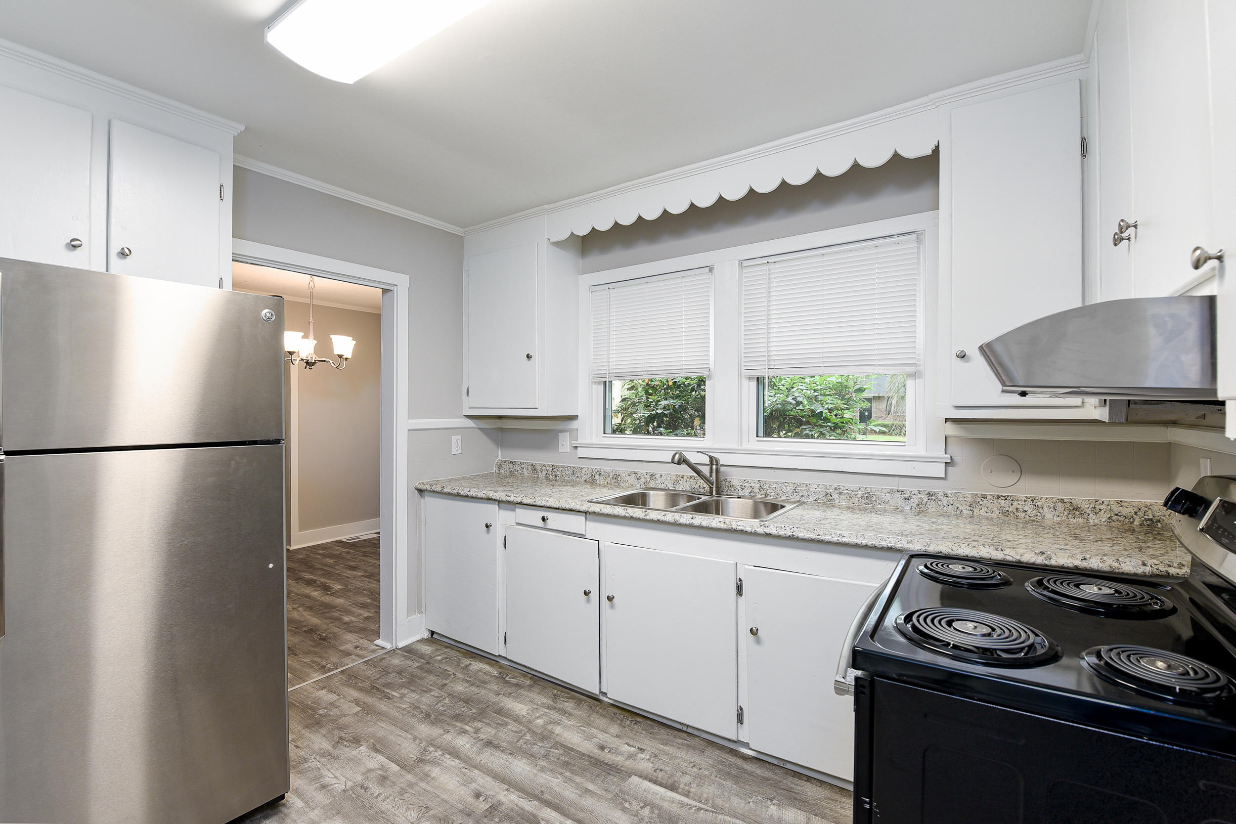 219 Overhill Road Walterboro, SC 29488 - Photo 4 of 28 DSC_1918-Edit
