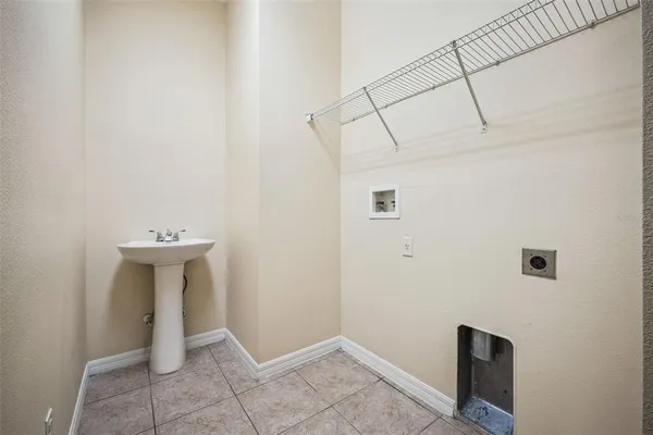 $335,000 | 952 Davenwood Court, Ocoee, FL 34761