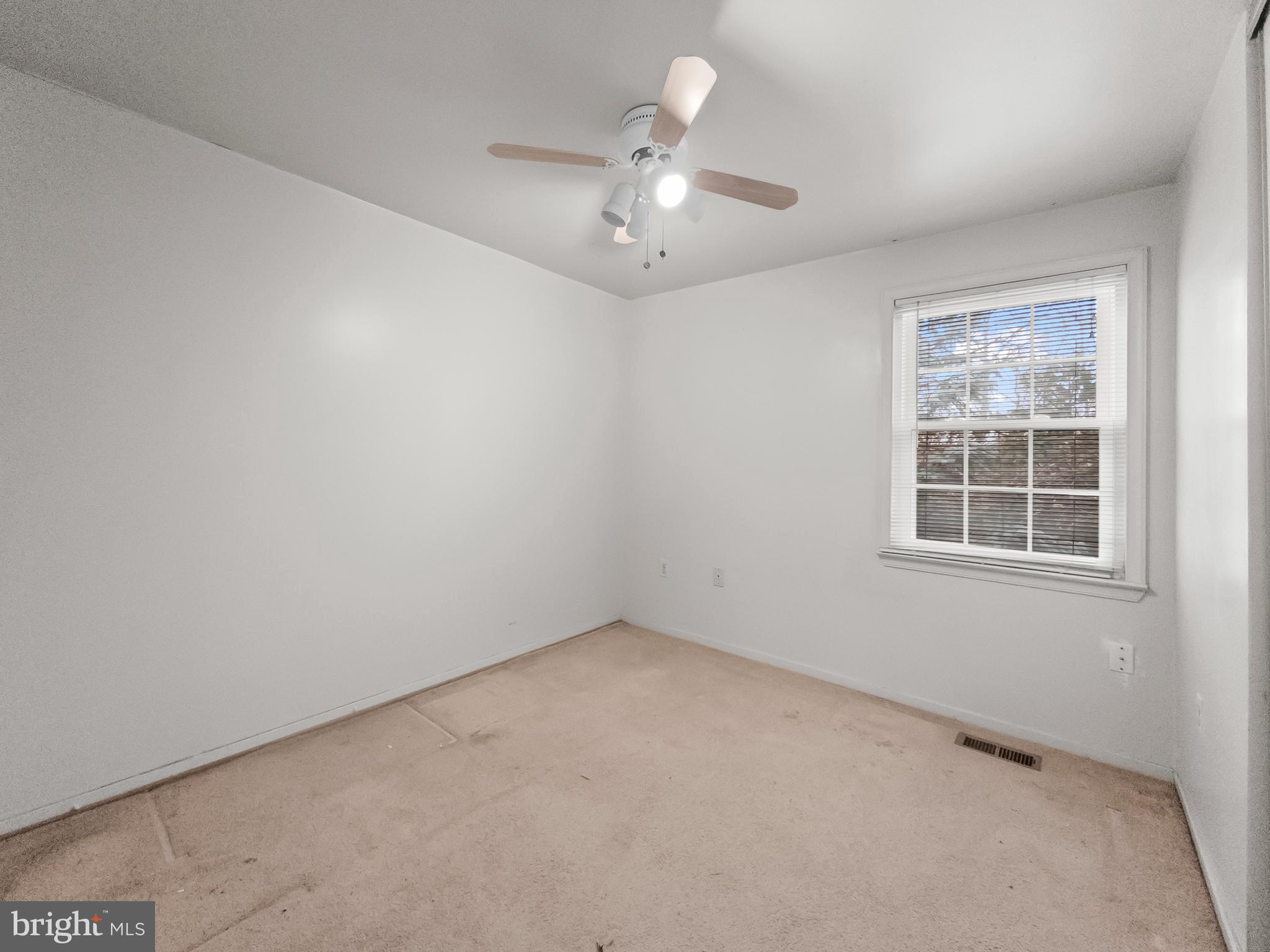 18 Baileys Court Silver Spring, MD 20906 - Photo 15 of 25 3rd Bedroom