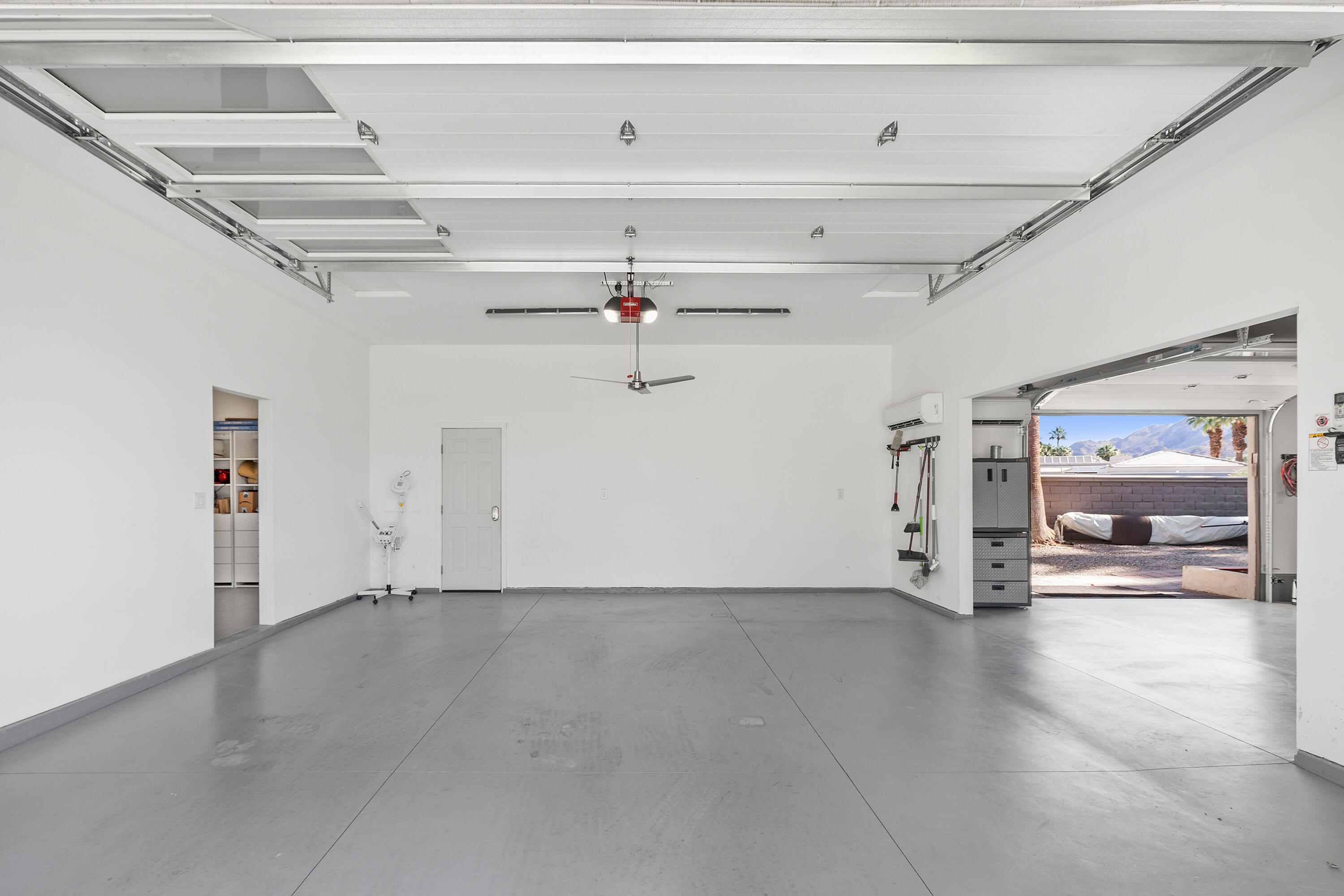 74155 Mockingbird Trail Indian Wells, CA 92210 - Photo 43 of 55 a view of a livingroom with wooden floor