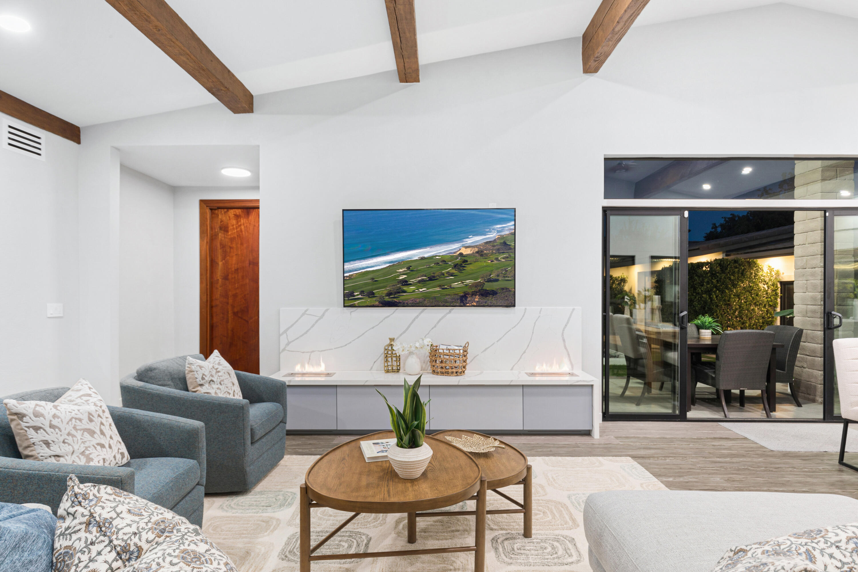 74155 Mockingbird Trail Indian Wells, CA 92210 - Photo 54 of 55 a living room with furniture and a large window