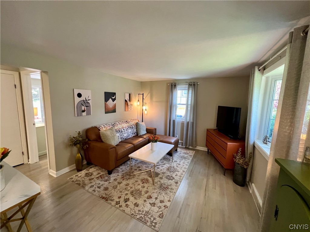 920 Beverly Drive Camillus, NY 13219 - Photo 18 of 39