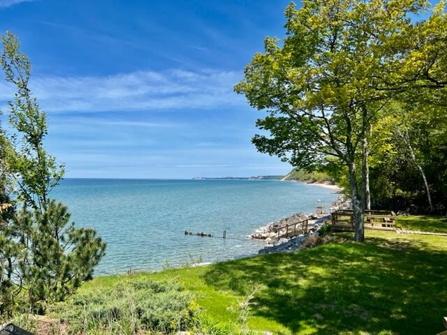 17696 South Ridgewood Drive Arcadia, MI 49613 - Photo 5 of 40 IMG_0517
