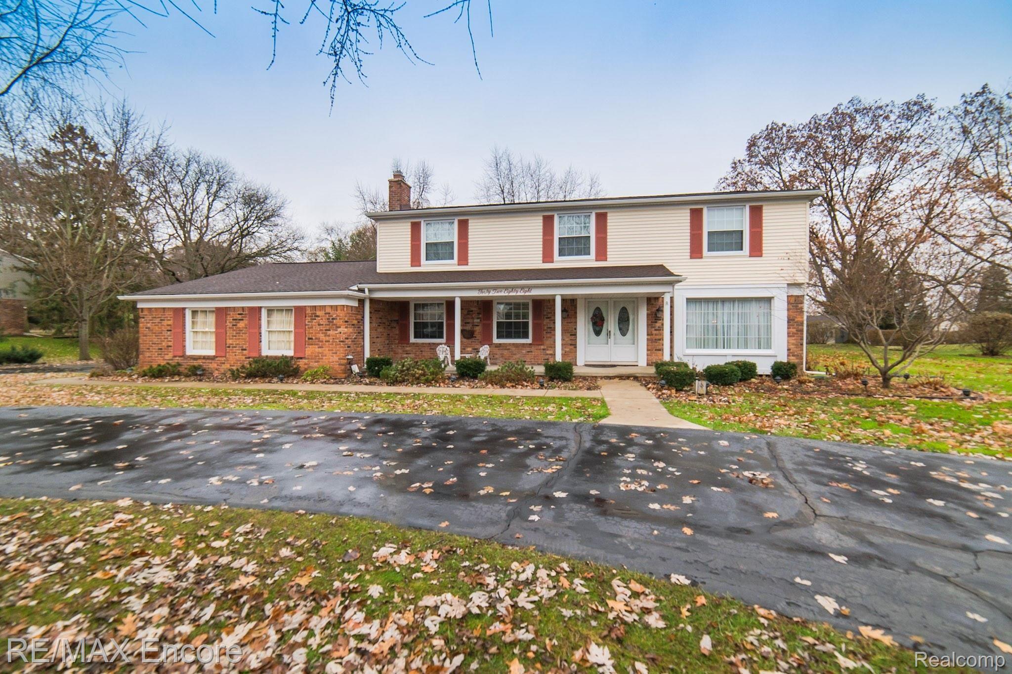 4288 Fieldbrook Road West Bloomfield, MI 48323 - Photo 1 of 49 Welcome to 4288 Fieldbrook!