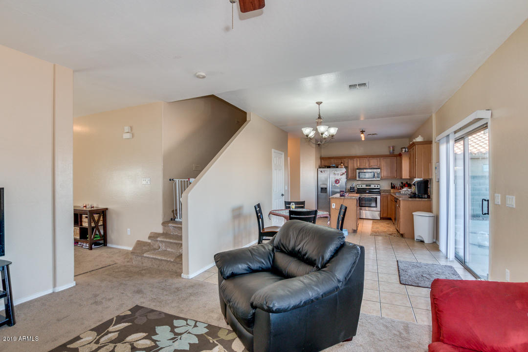 3618 West Vineyard Road Phoenix, AZ 85041 - Photo 12 of 33 12-Vineyard
