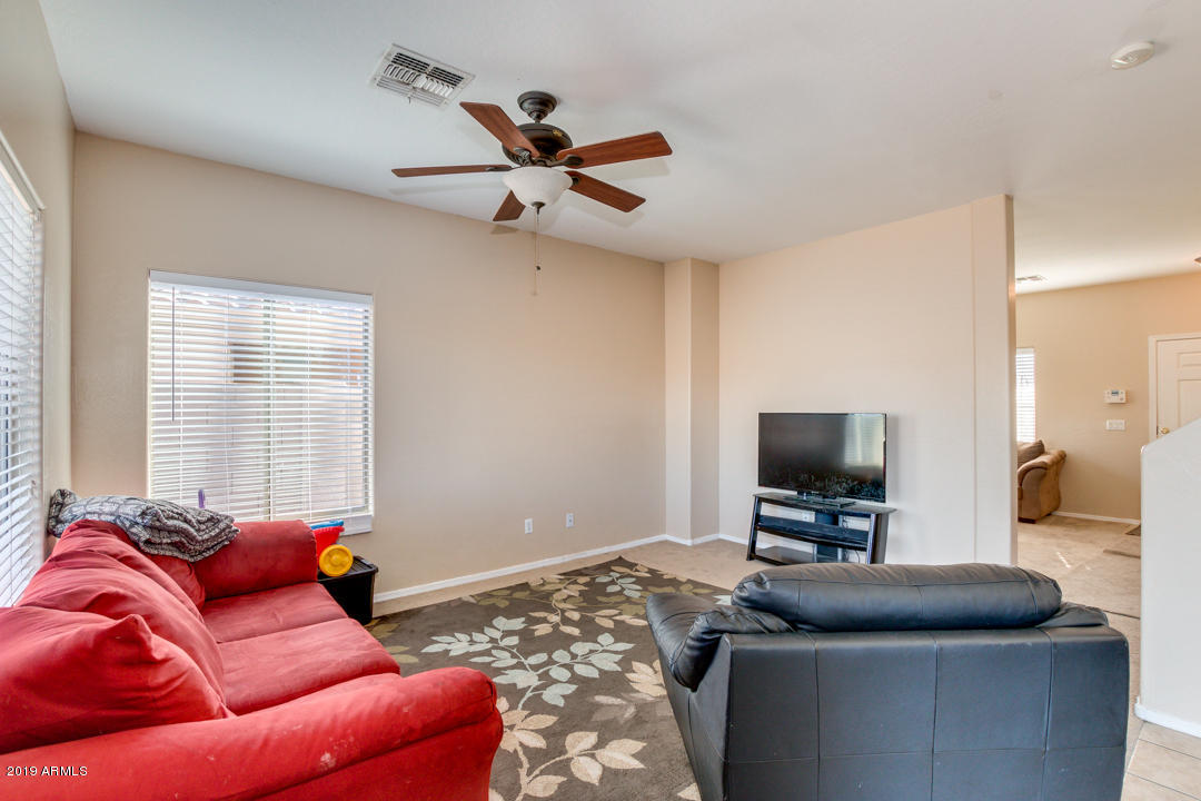 3618 West Vineyard Road Phoenix, AZ 85041 - Photo 9 of 33 09-Vineyard