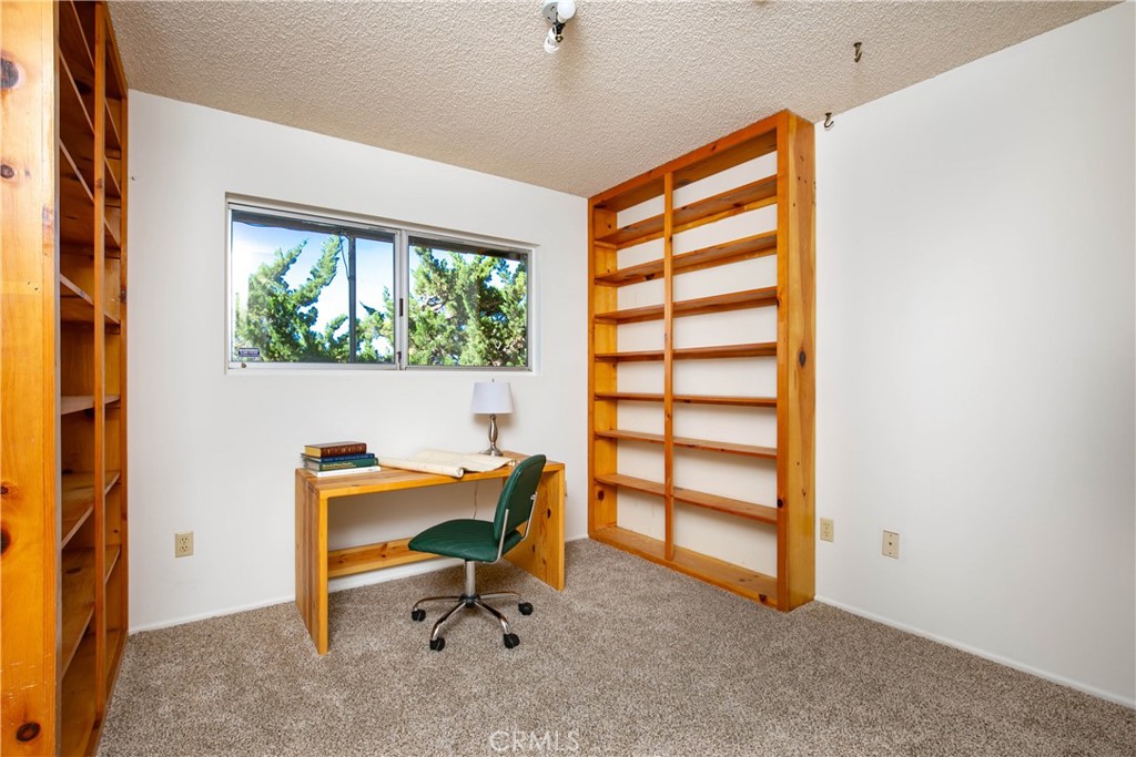46404 Kings Canyon Road Lancaster, CA 93536 - Photo 15 of 41 a view of workspace with a window