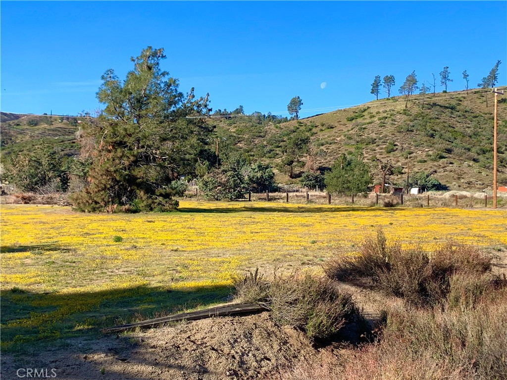46404 Kings Canyon Road Lancaster, CA 93536 - Photo 39 of 41 a view of an ocean and beach